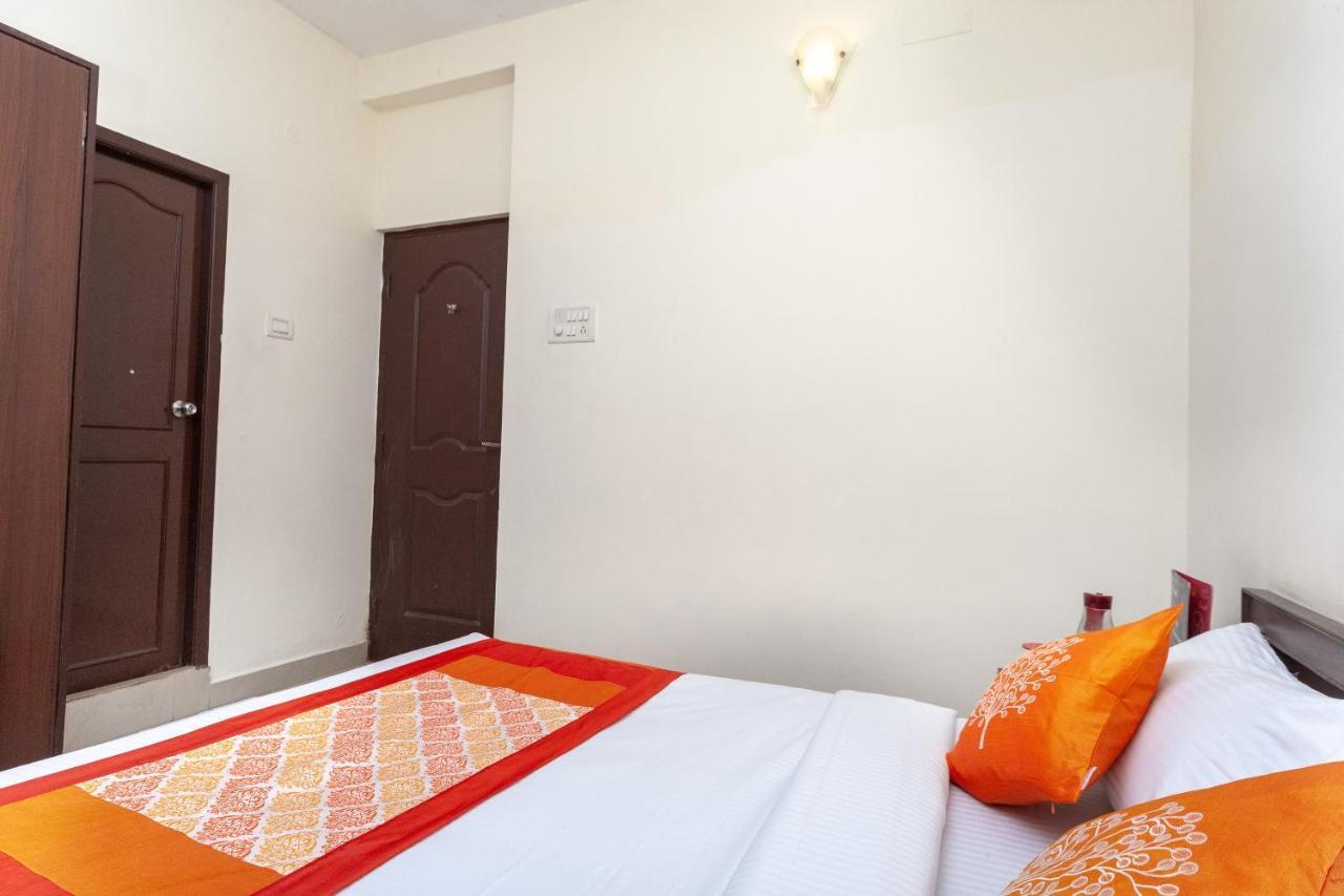 Oyo 22019 Skye Service Apartments Madrás Exterior foto