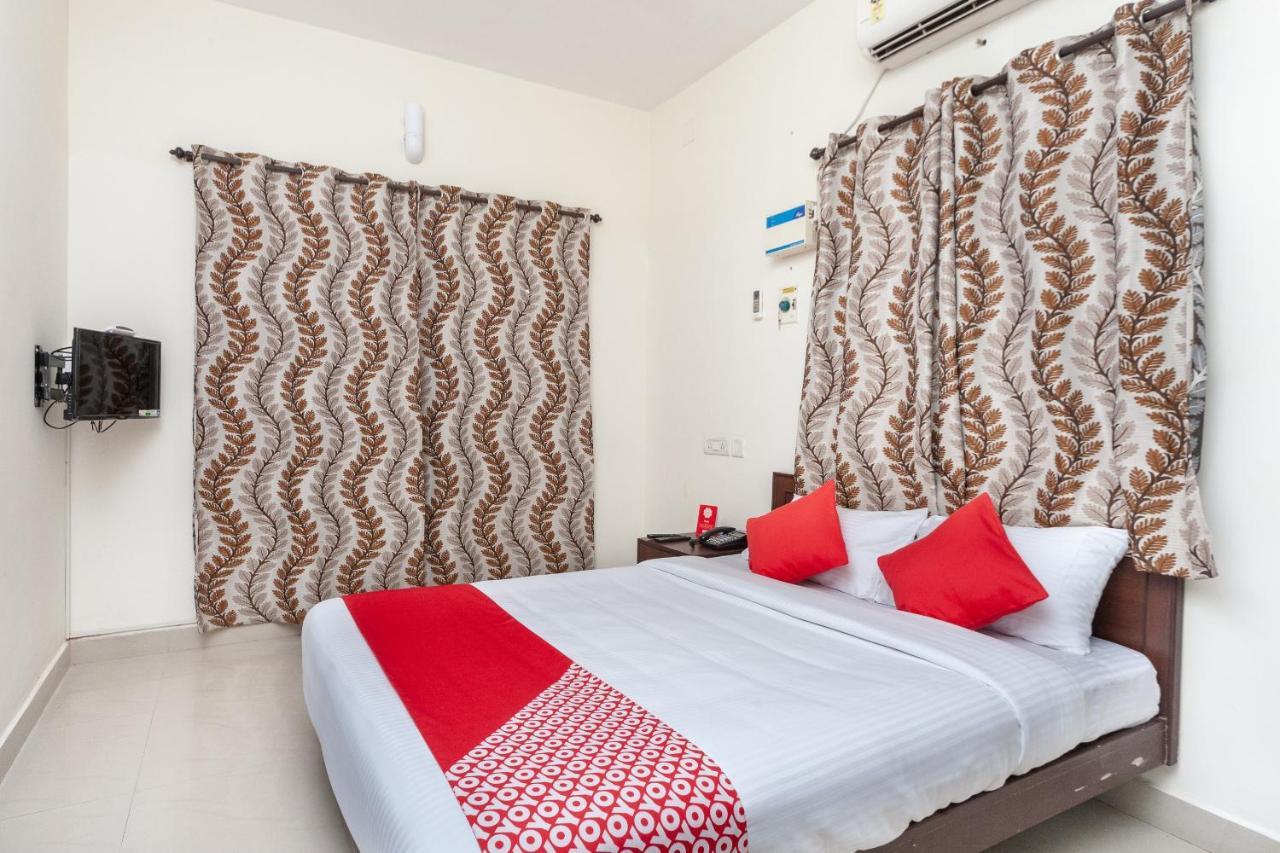Oyo 22019 Skye Service Apartments Madrás Exterior foto