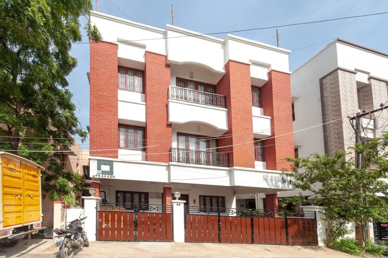 Oyo 22019 Skye Service Apartments Madrás Exterior foto