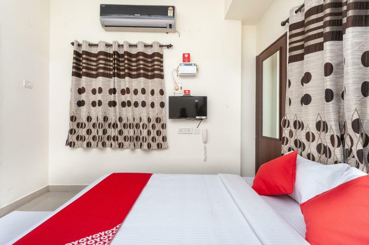 Oyo 22019 Skye Service Apartments Madrás Exterior foto