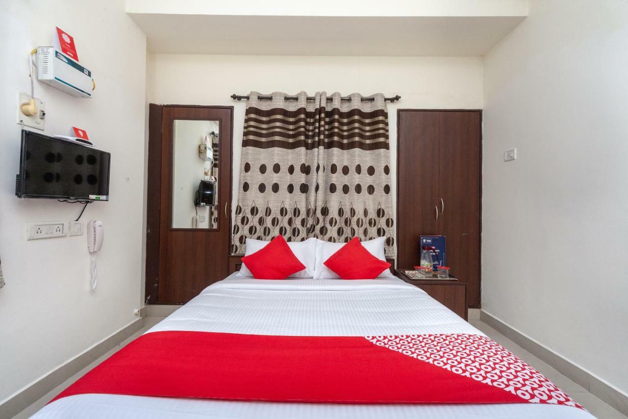 Oyo 22019 Skye Service Apartments Madrás Exterior foto