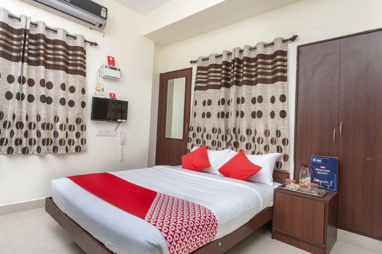 Oyo 22019 Skye Service Apartments Madrás Exterior foto